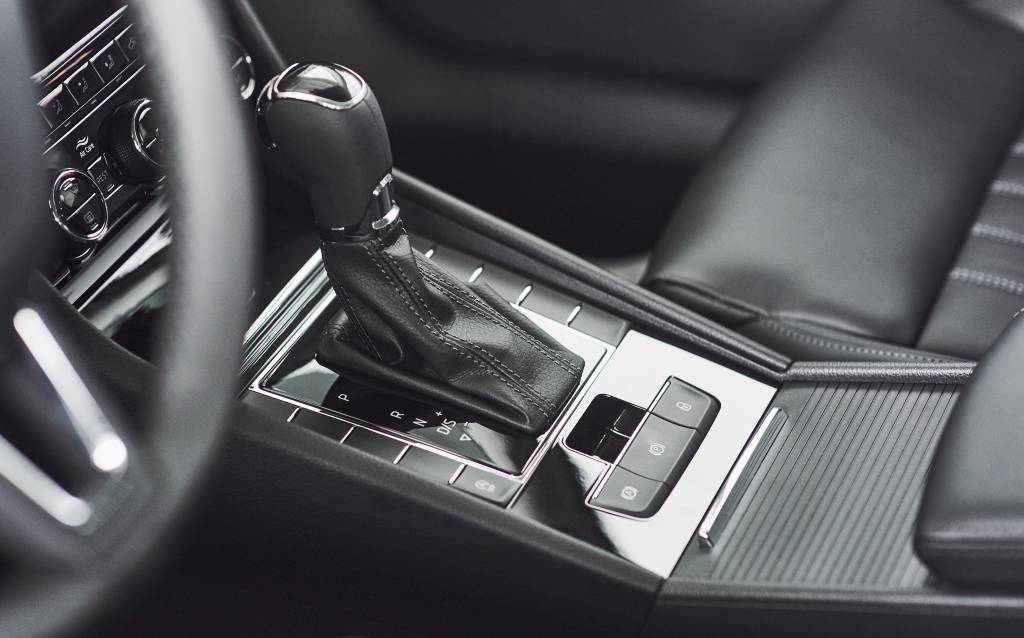 Saber usar câmbio automático pode se tornar obrigatório para tirar CNH