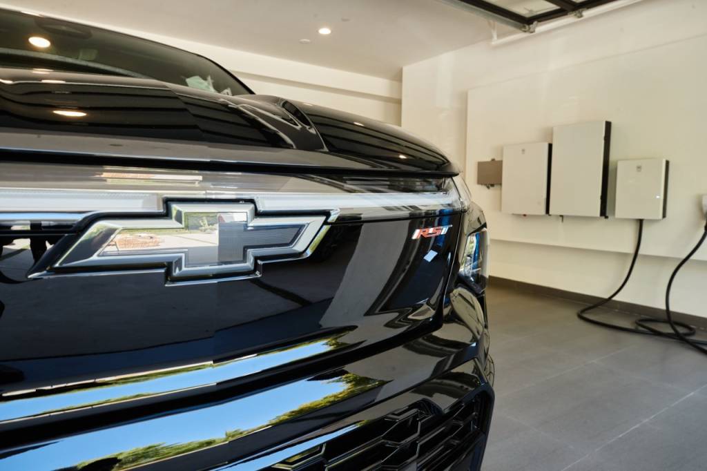 GM é acusada de lucrar US$ 20 milhões com a venda de dados de motoristas