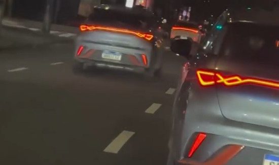 Falcões Elétricos: grupo com mais de 30 BYD Dolphin sai em perseguição após assalto