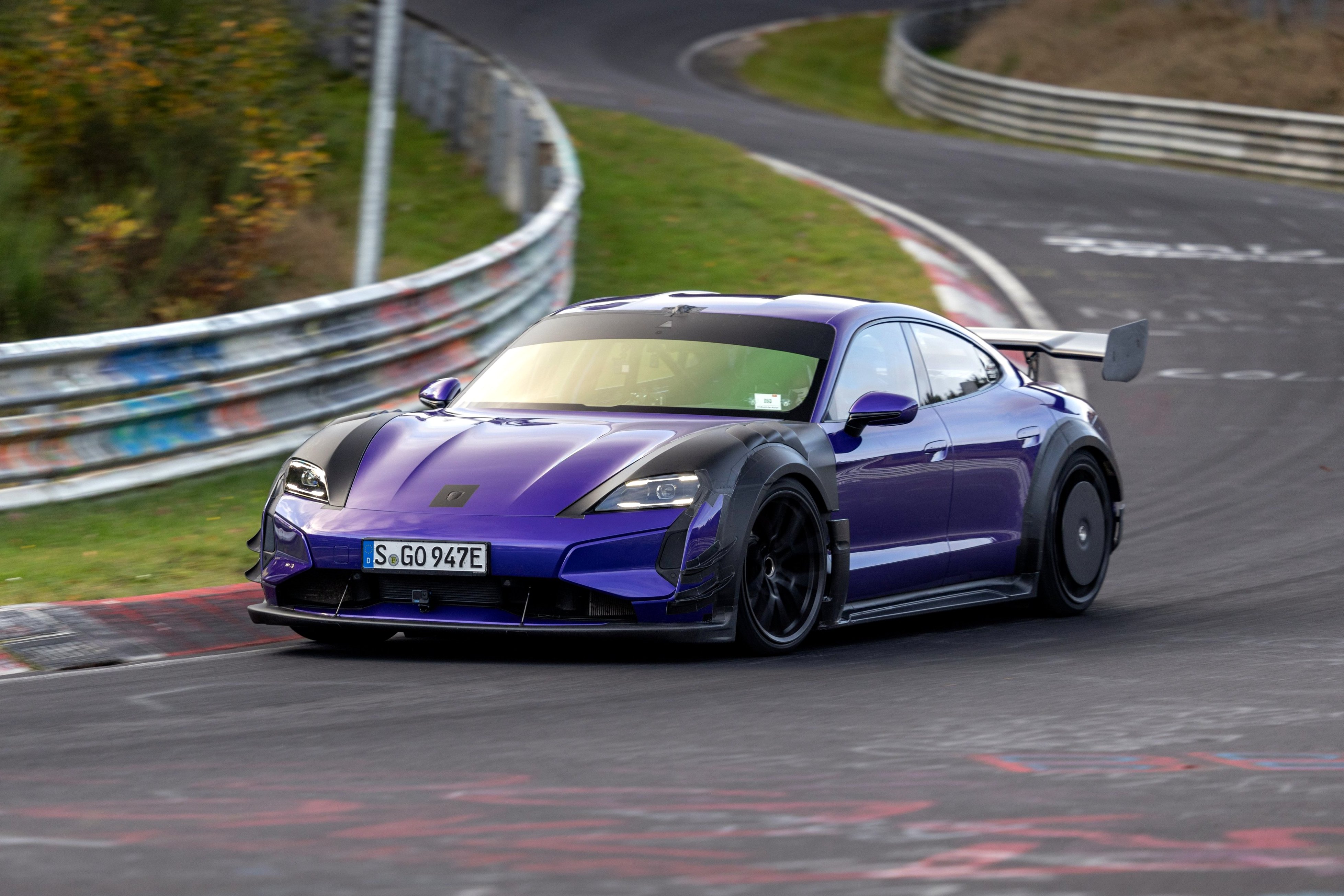 Taycan Turbo GT with Manthey Kit
