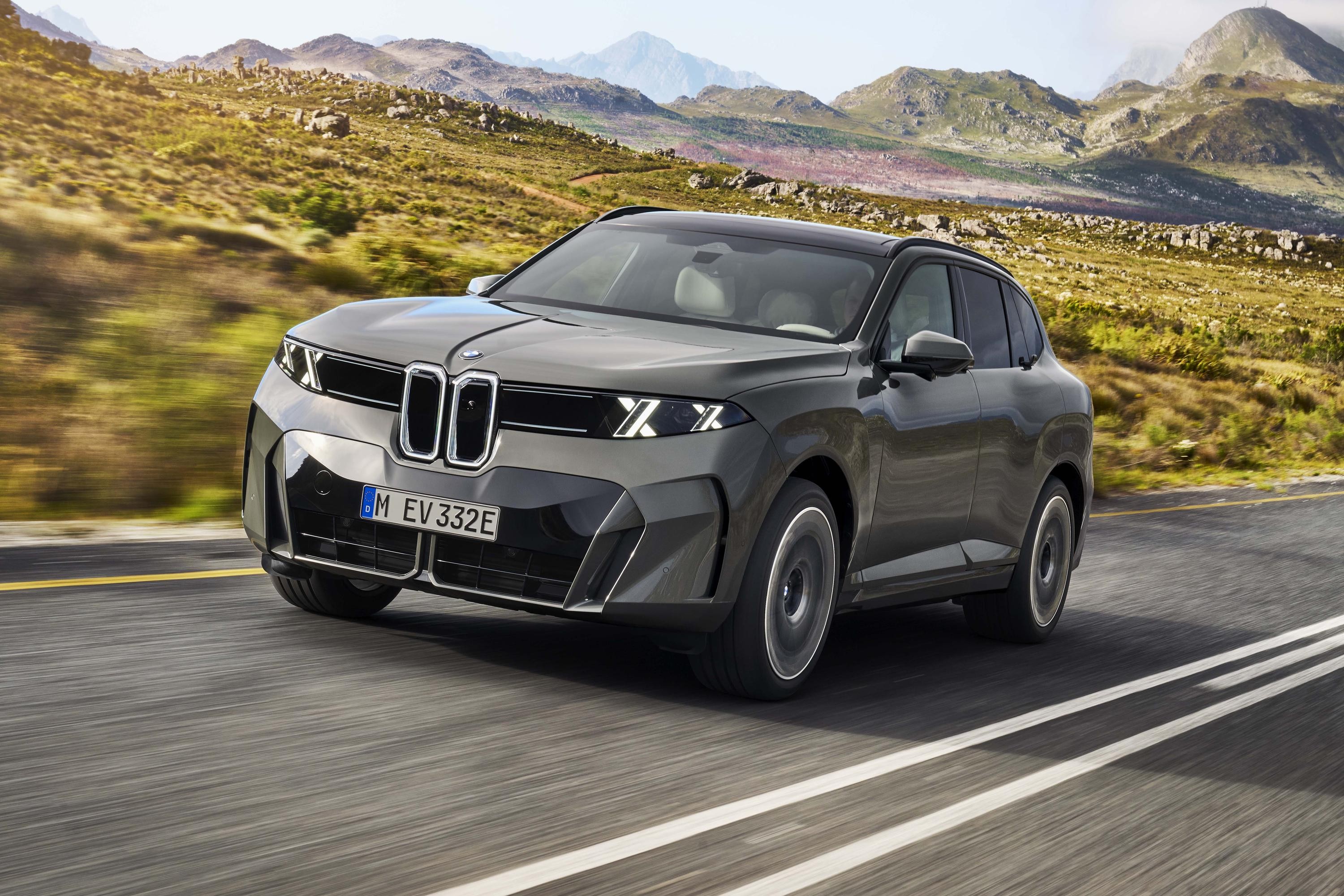 Novos BMW X5 híbrido e elétrico já estão no site da marca e chegam ao Brasil em 2027