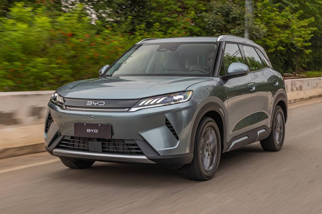 BYD Atto 2 é híbrido plug-in flex por menos de R$ 150.000, mas consumo é um mistério