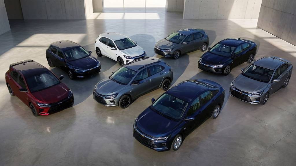Chevrolet Onix e Onix Plus 2027 estreiam com motor a etanol e versão Activ está de volta