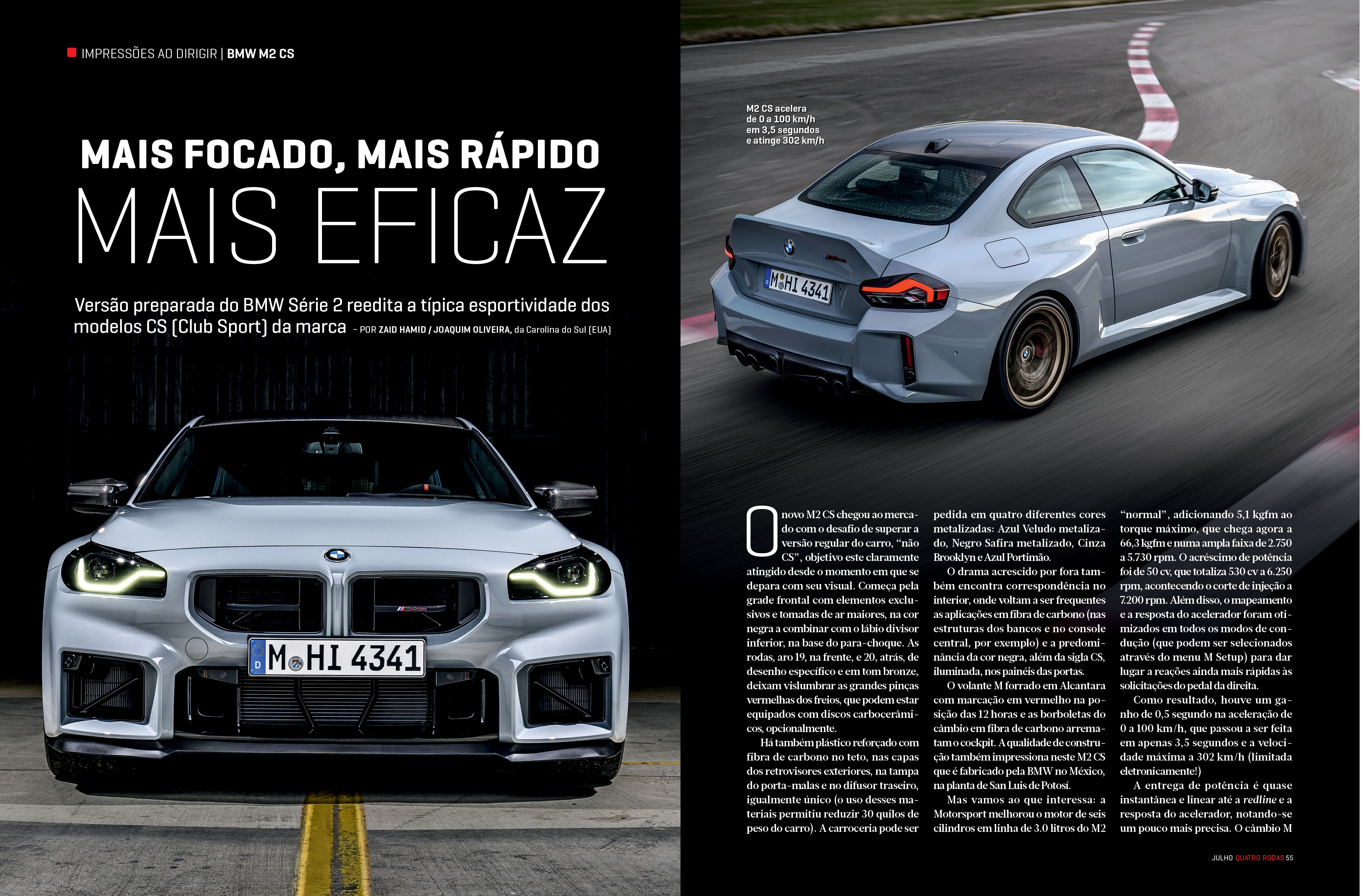 P&aacute;gina de revista com um carro BMW M2 CS cinza-claro. &Agrave; esquerda, o carro &eacute; visto de frente, com far&oacute;is acesos, em um fundo escuro. &Agrave; direita, o carro &eacute; visto de traseira em uma pista de corrida, com uma faixa branca e vermelha no asfalto. H&aacute; textos sobre o ve&iacute;culo em ambas as p&aacute;ginas
