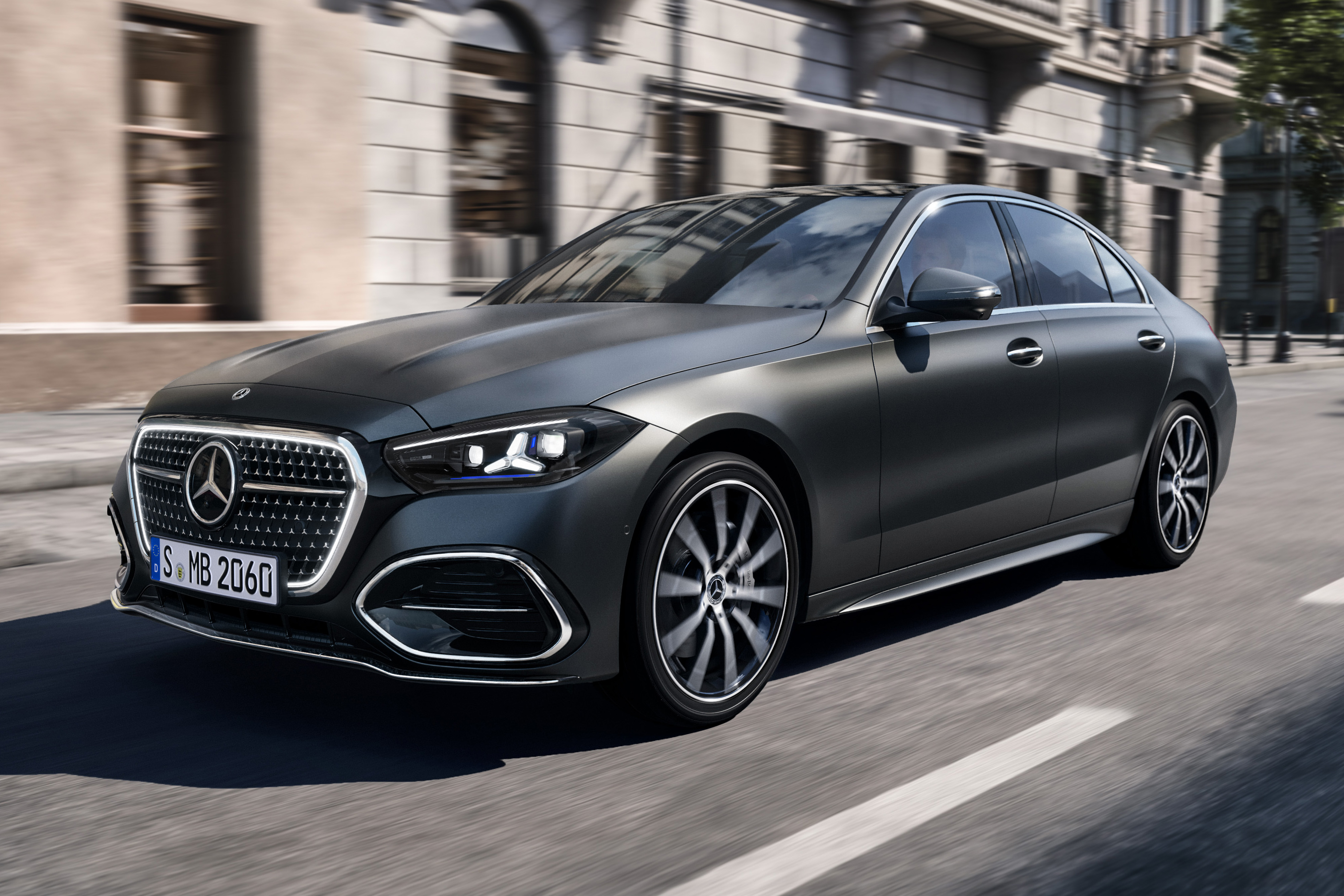 Mercedes Classe C 2027 tem boas atualizações, mas é mais antigo que o elétrico